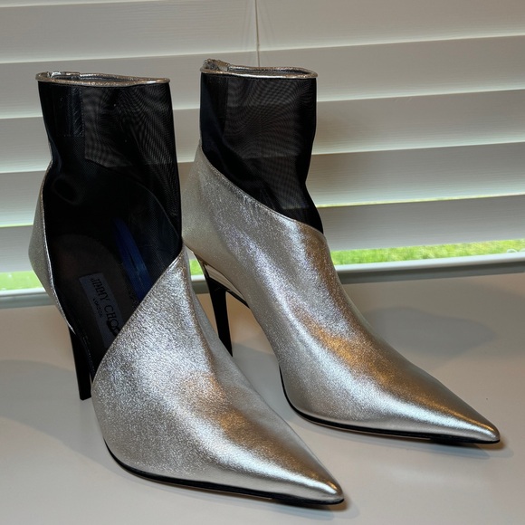 Boots - Picture 1 of 7